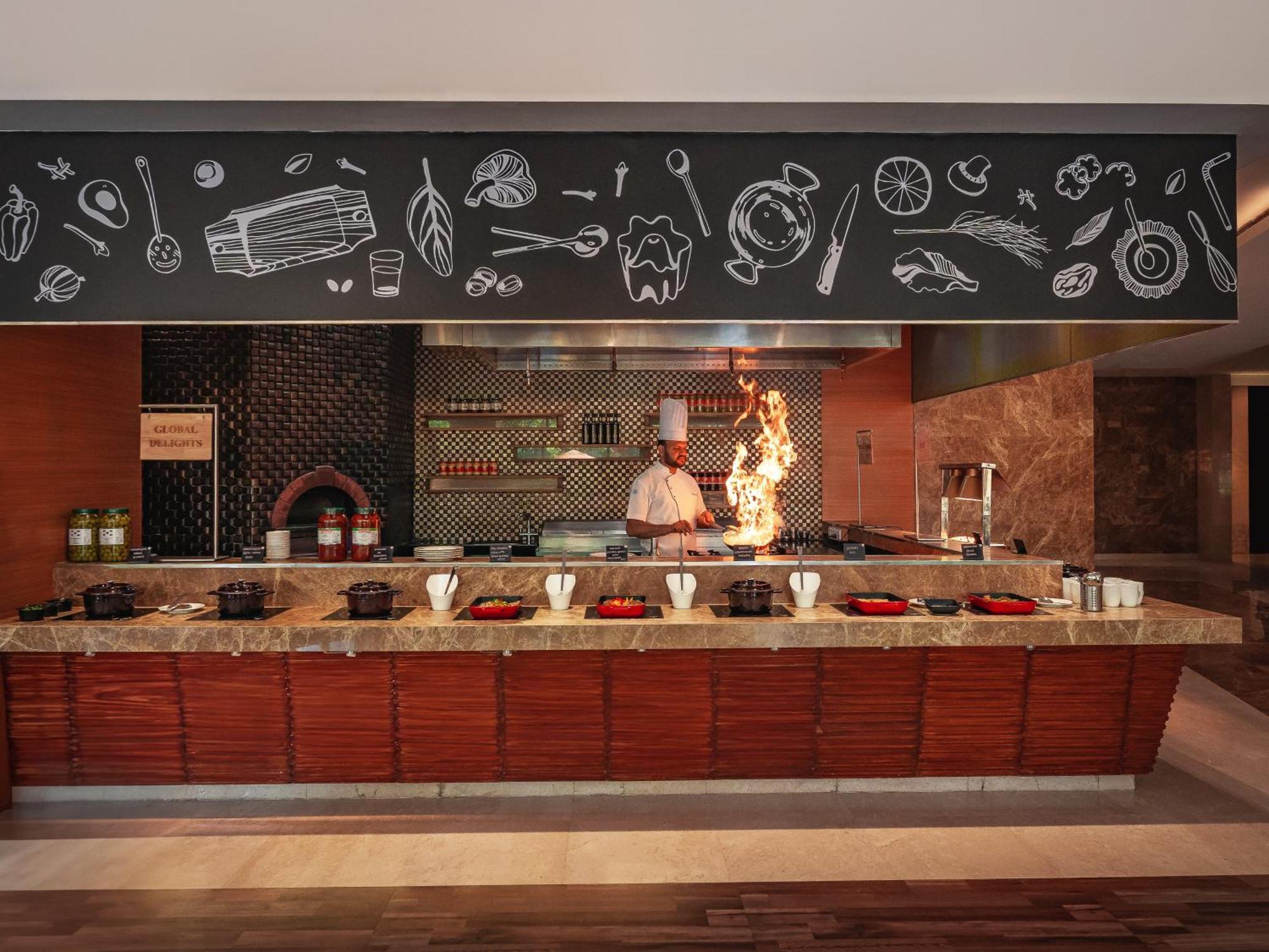 하얏트 푸네 호텔 외부 사진 Live Kitchen at The Park, Hyderabad